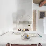Rosa Tatil Evi *